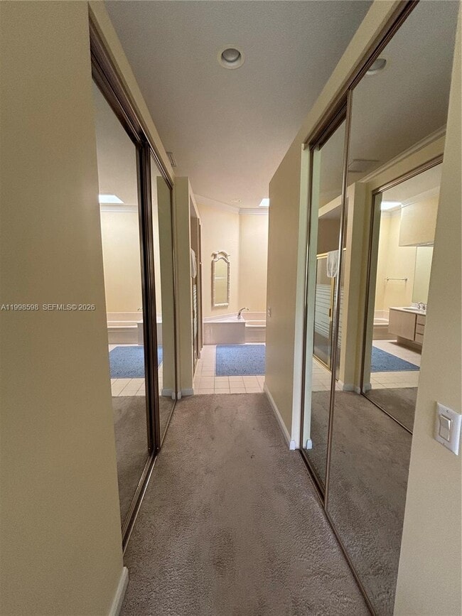 Building Photo - 2871 SW Brighton Way