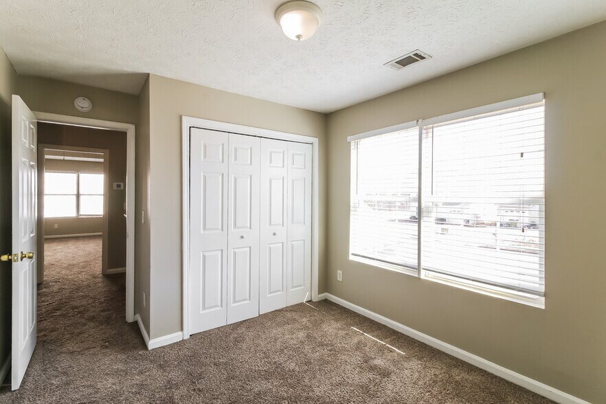 Building Photo - 130 Chandler Fields Dr