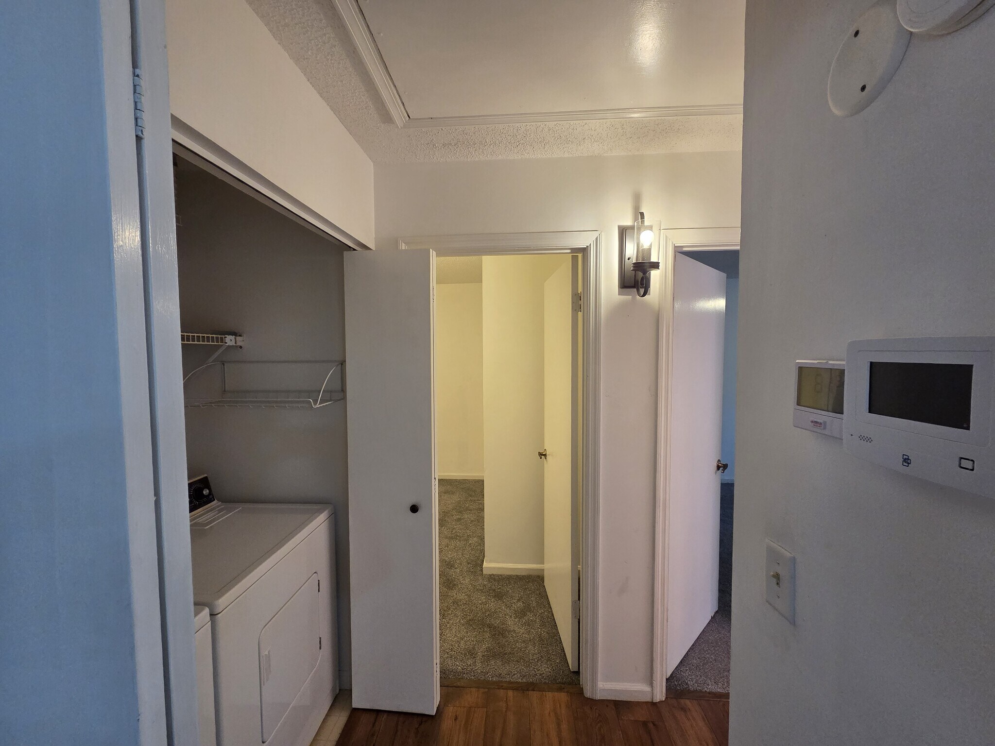 Hallway - 35086 Whispering Oaks Blvd