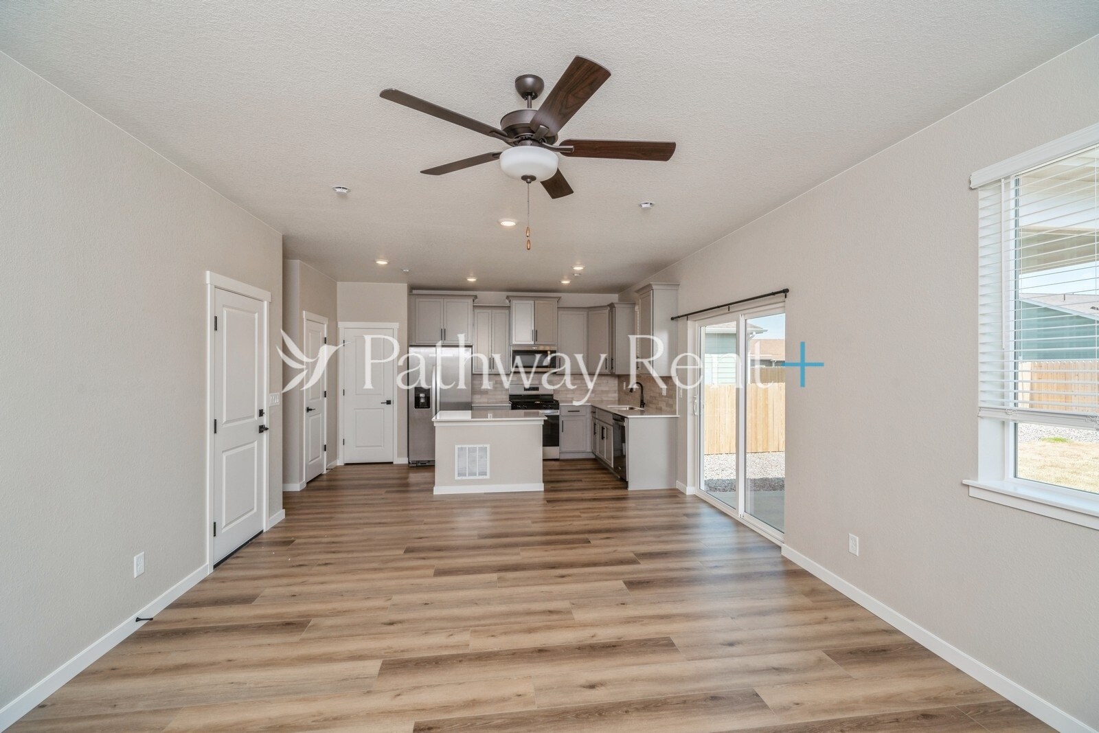 Building Photo - 9424 Yampa St