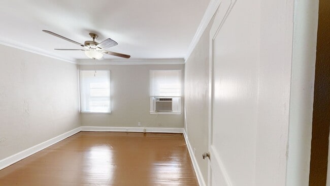 Building Photo - 2 acres in Millbrook w/ large screened in ...