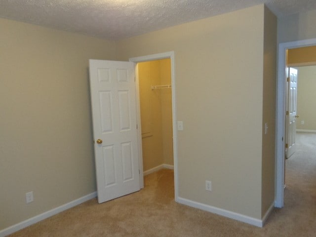 Building Photo - 884 Pin Oak Dr