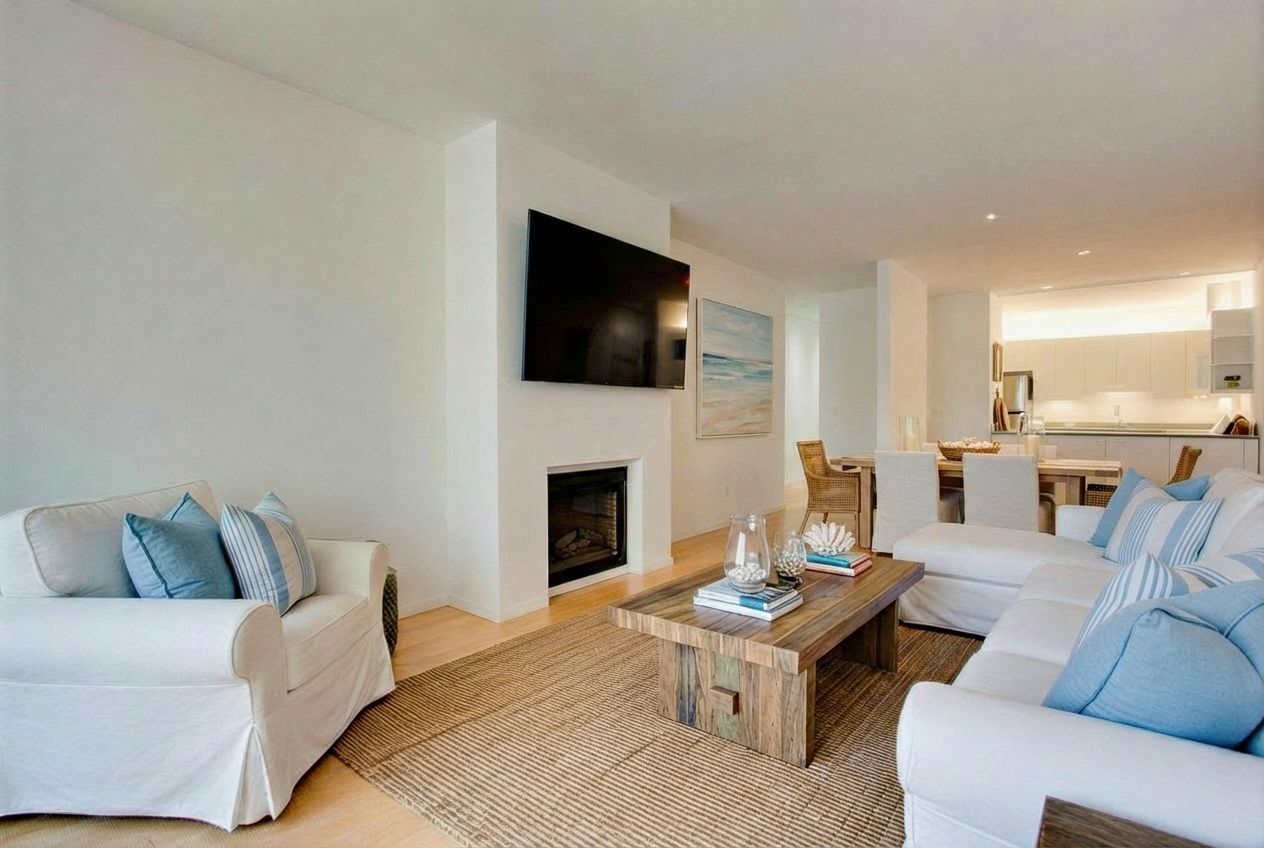 Building Photo - 900 Euclid St