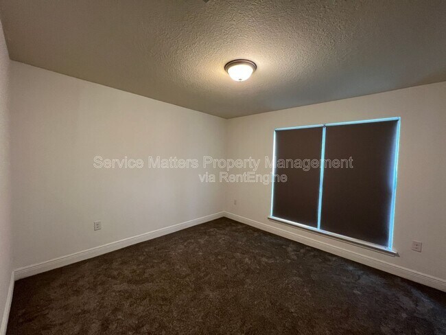 Building Photo - 6175 Chester Dr