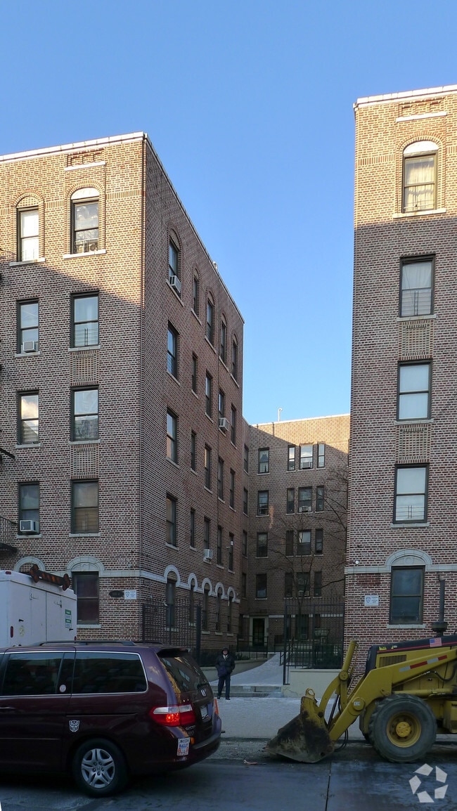 2755 Sedgwick Ave 2755 Sedgwick Ave Bronx NY 10468 Apartment Finder
