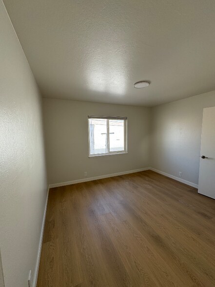 Building Photo - 1144 Locust St