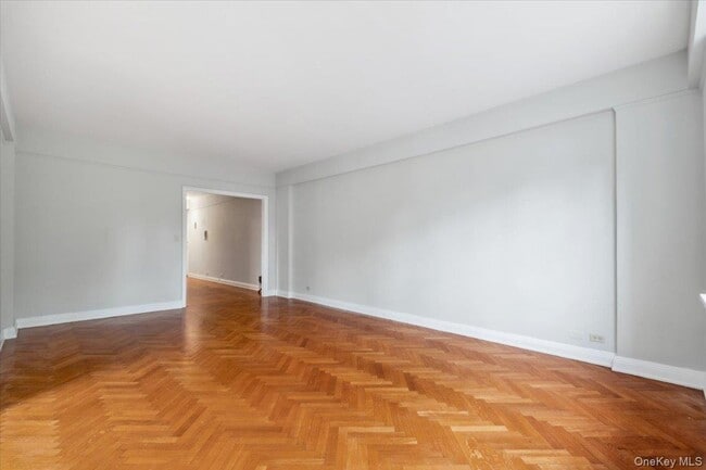 Building Photo - 45 Popham Rd