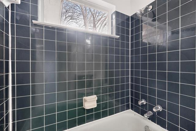 Building Photo - 10841 Ruth Ann Dr