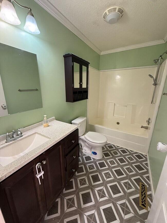 Building Photo - 311 Benton Pond Rd