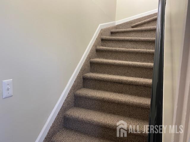 Building Photo - 120 Woodbridge Ave