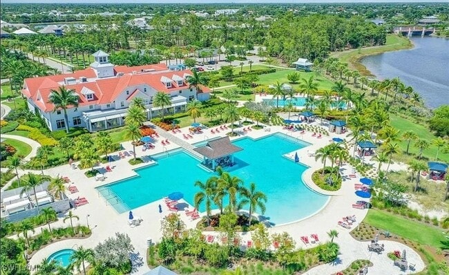 Building Photo - 7270 Saona CT