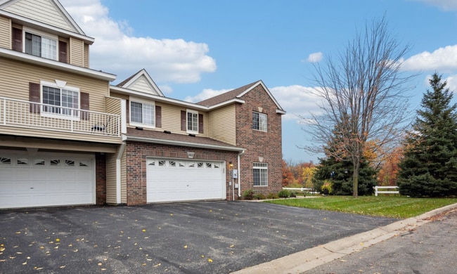 Building Photo - 18422 Lafayette Way