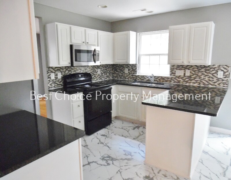 Building Photo - 4 Oyster Bay Ct