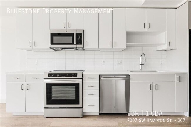 Building Photo - 7007 SW Hampton St