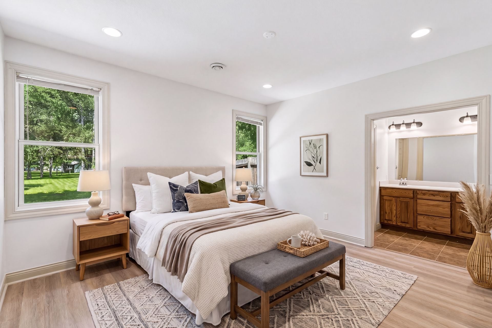 Virtual Staging - 8844 Pascal Ave