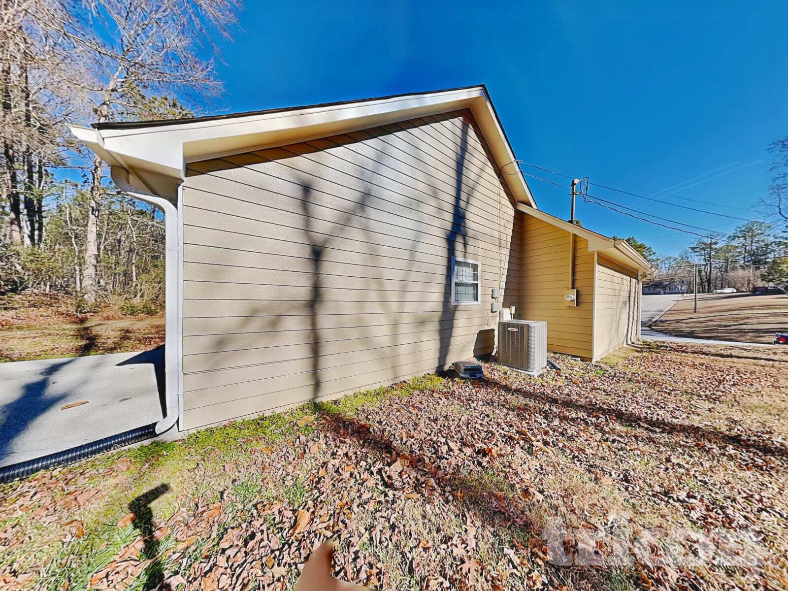 Building Photo - 8583 Misty Creek Cir