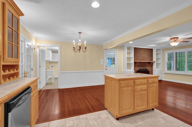 Building Photo - 6145 Grand Hill Ln