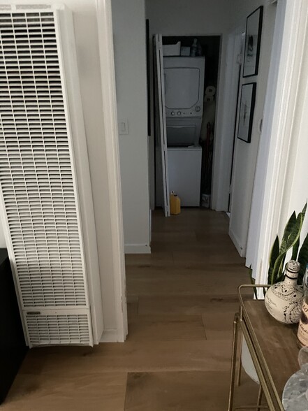hall - 2202 Penmar Ave