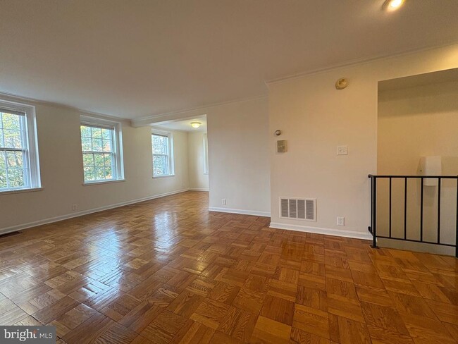 Building Photo - 3620 38th St NW