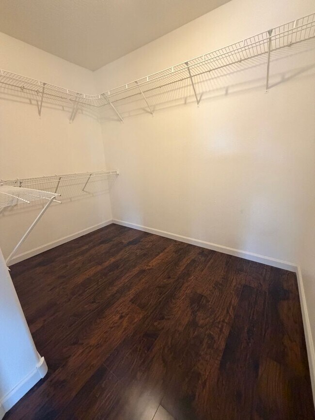 Building Photo - Chicoma Way 1832 NW
