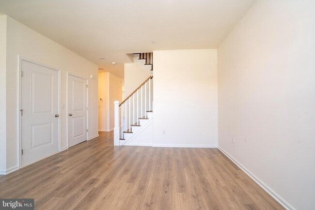 Building Photo - 3403 Jordan Dr