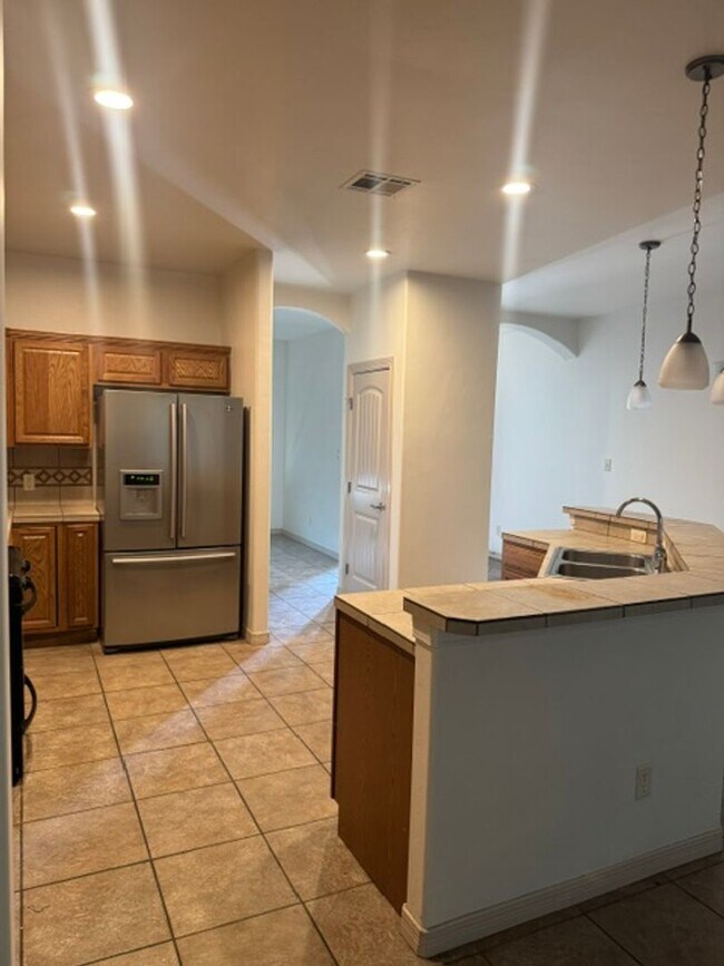 Building Photo - Three Bedroom, 2 Bath Home For Rent