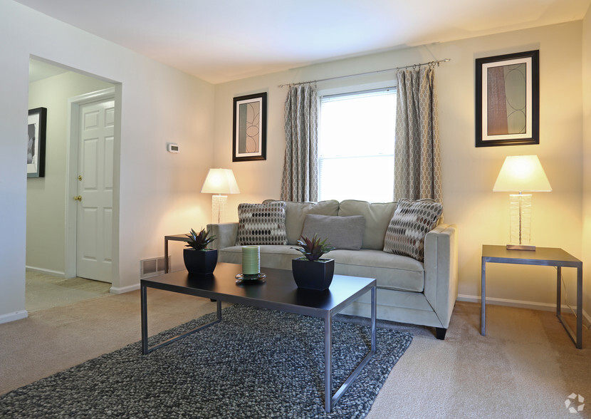 Living Room - Walden Townhomes