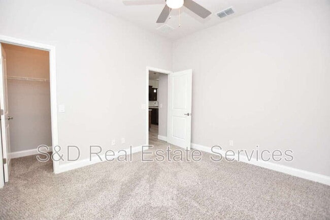 Building Photo - 3544 Lakeside Heritage Dr