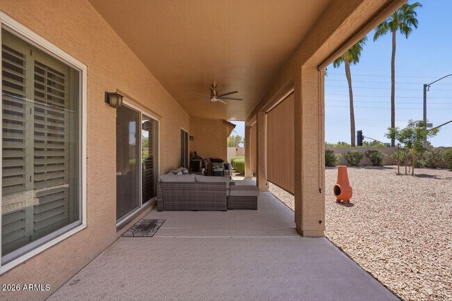 Building Photo - 24950 S Lakewood Dr