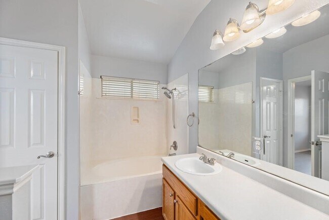 Building Photo - 12816 Dwight Eisenhower St