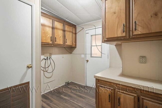 Building Photo - Charming 3 Bed/2 Bath Home In the Heart Of Old Town Temecula!