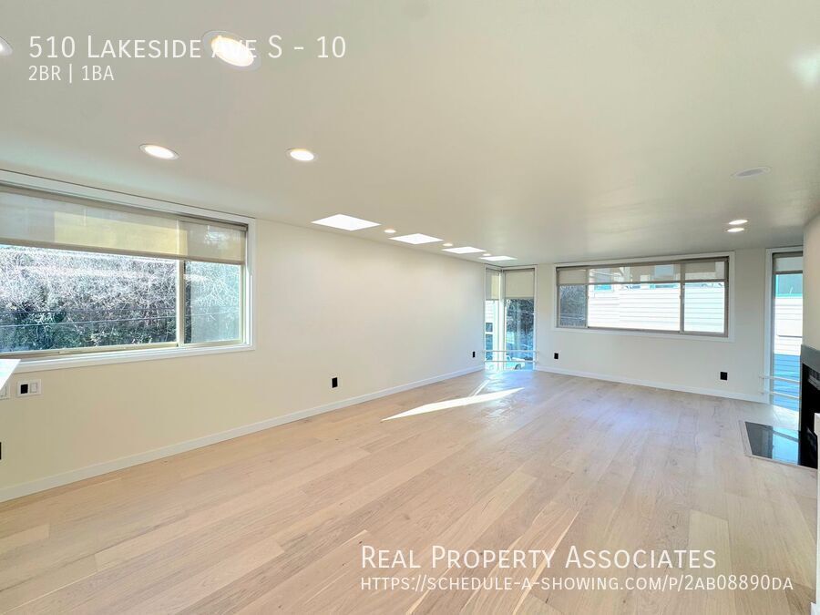 Building Photo - 510 Lakeside Ave S