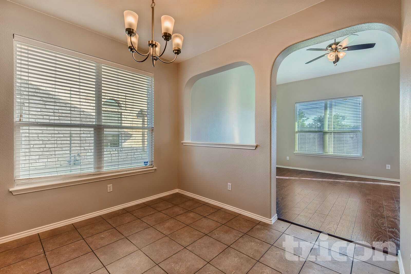 Building Photo - 257 Verano Dr