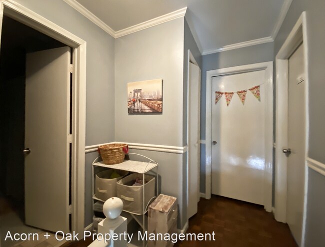 Building Photo - 3 br, 1.5 bath House - 3909 Browning Place