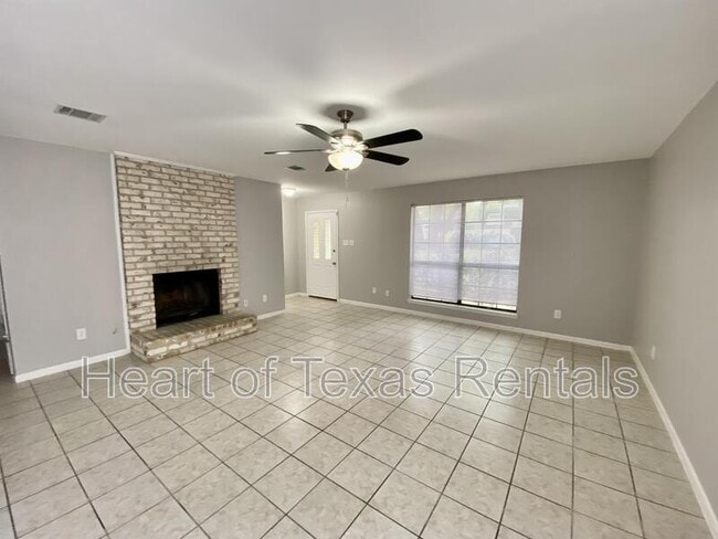 Building Photo - 6824 Edmond Ave