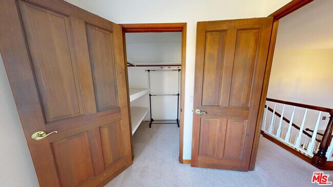 Building Photo - 4339 Alhama Dr