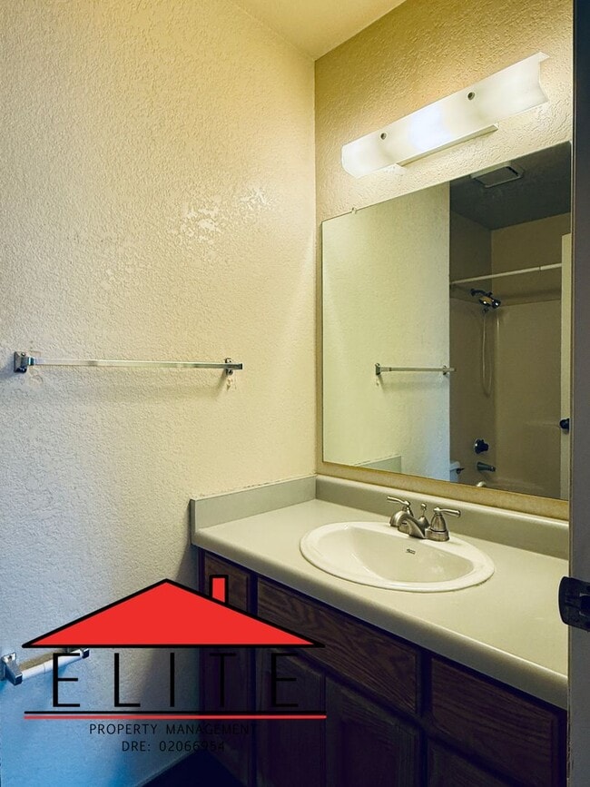 Building Photo - AVAILABLE SOON!!