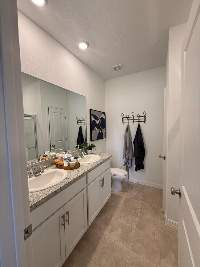 Building Photo - 7237 Sabal Ter