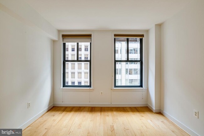 Building Photo - 631 D St NW