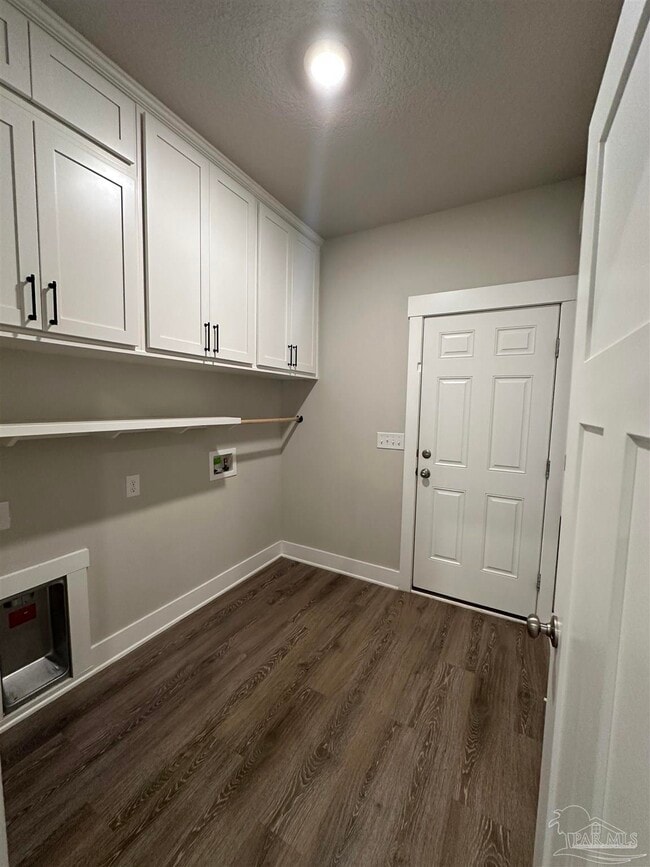Building Photo - 10984 Coues Dr