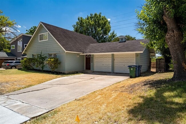 Building Photo - 5504 Coventry Ln