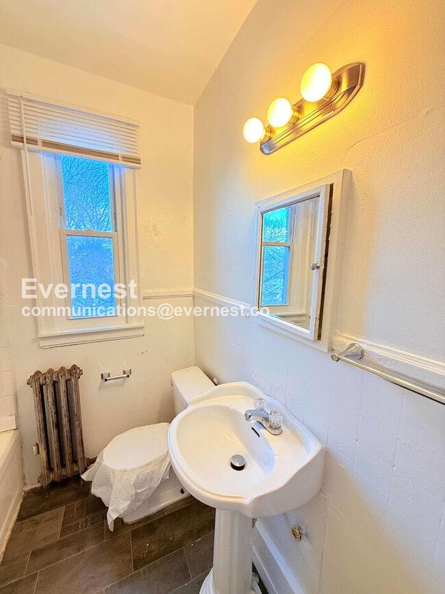 Building Photo - 12003 Prairie St