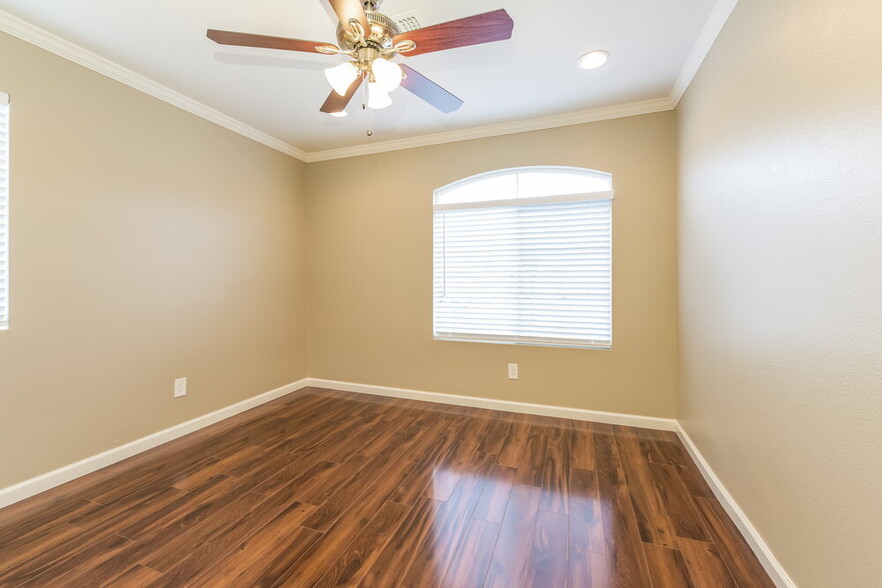 Building Photo - 8800 Big Bear Pines Ave