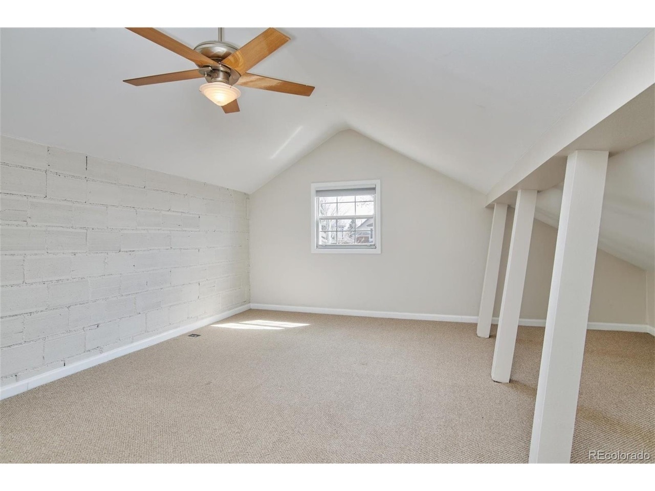 Building Photo - 3311 N Clay St