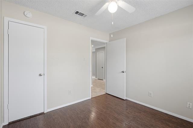 Building Photo - 1203 Custer Rd