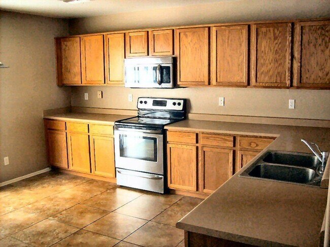 Building Photo - 2333 E Meadow Lark Way