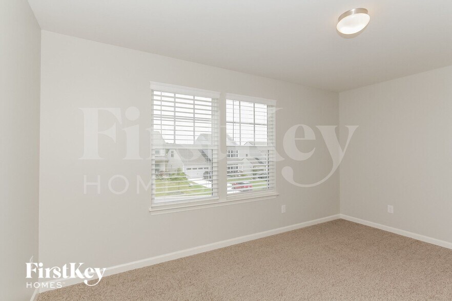 Building Photo - 174 Fesperman Cir