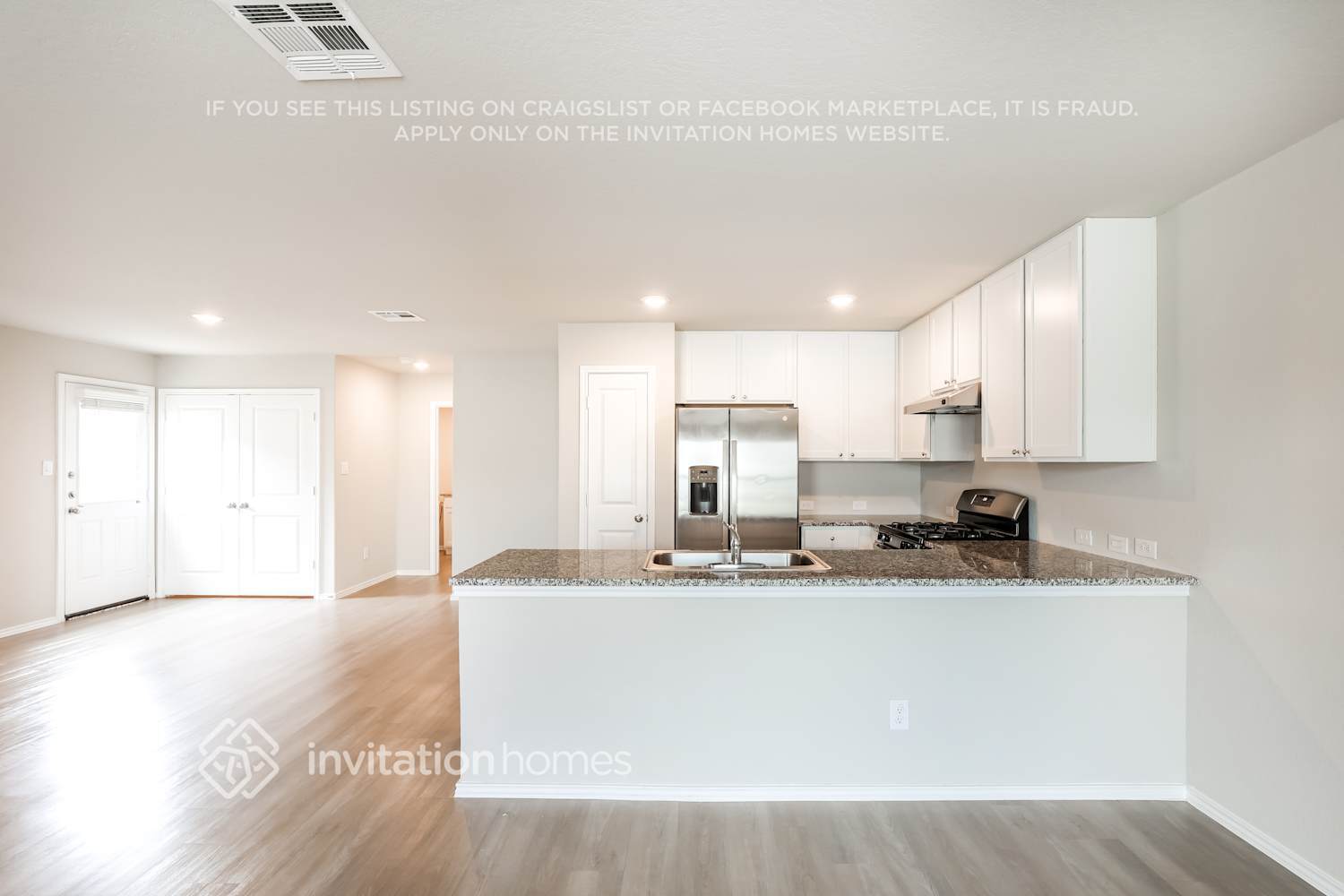 Building Photo - 4160 Southton Tarn