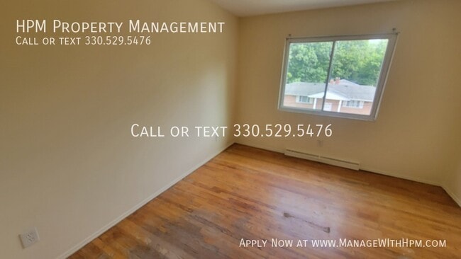 Building Photo - 1688 Karg Dr