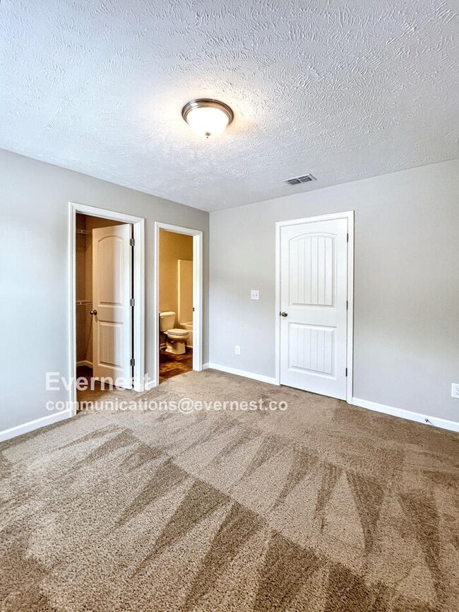 Building Photo - 4099 Saddlecreek Wy